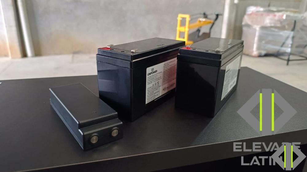 BATERIA PARA RADIO CONTROLE