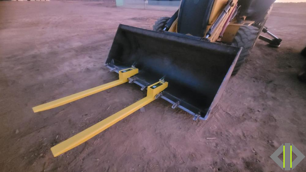 GARFO PARA RETRO ESCAVADEIRA  3t